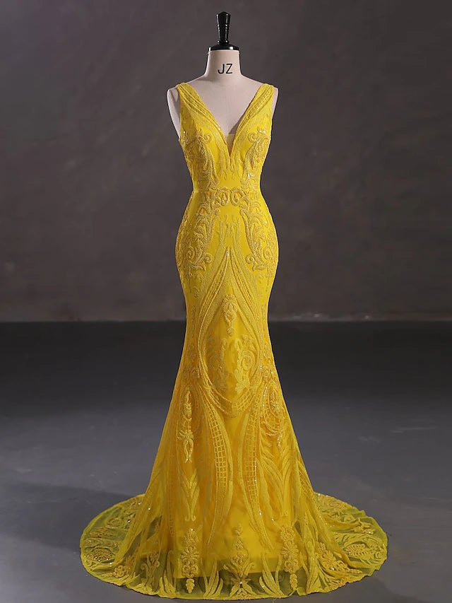 Meerjungfrau/Trompete Abendkleid Elegantes Kleid Verlobung Hofschleppe Ärmellos V-Ausschnitt Pailletten mit Pailletten